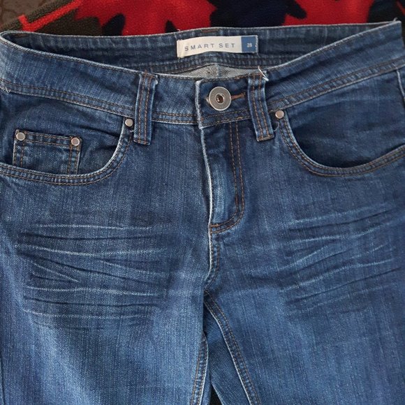 🌸 3 for $20 🌸 Medium Wash Bootcut Jeans - Picture 6 of 7